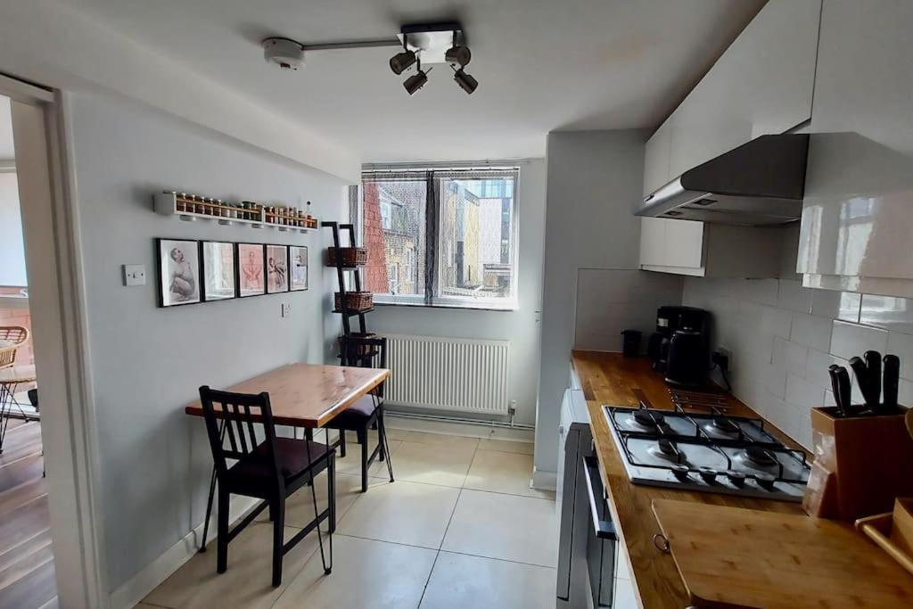 Central Apartment, Kings Cross 6 Mins Walk Londres Exterior foto